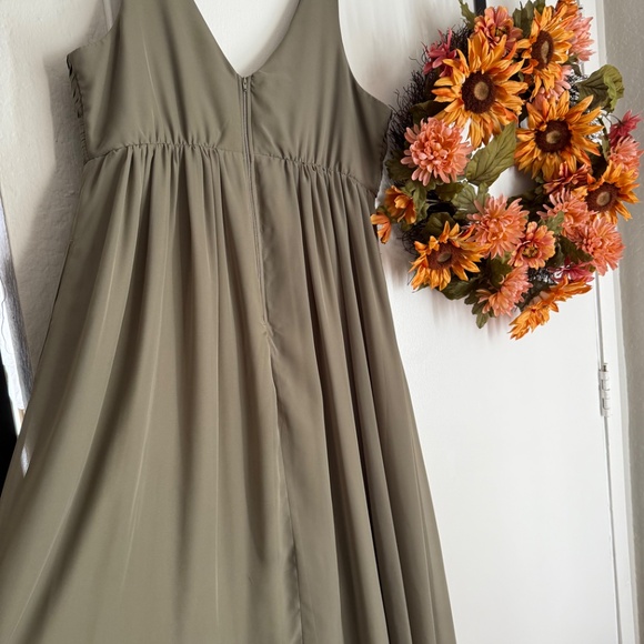 Birdy Gray Laurie Empire Dress - Picture 10 of 13